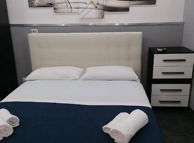 Perla Azzurra 1 בית נופש *