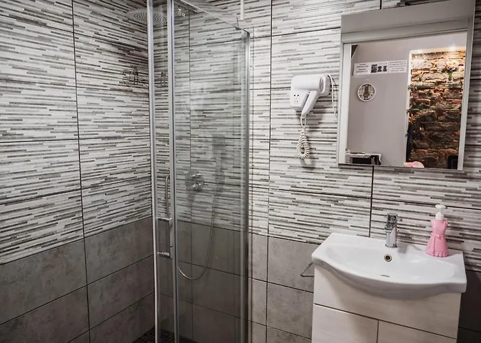 בית נופש Perla Azzurra 1 *